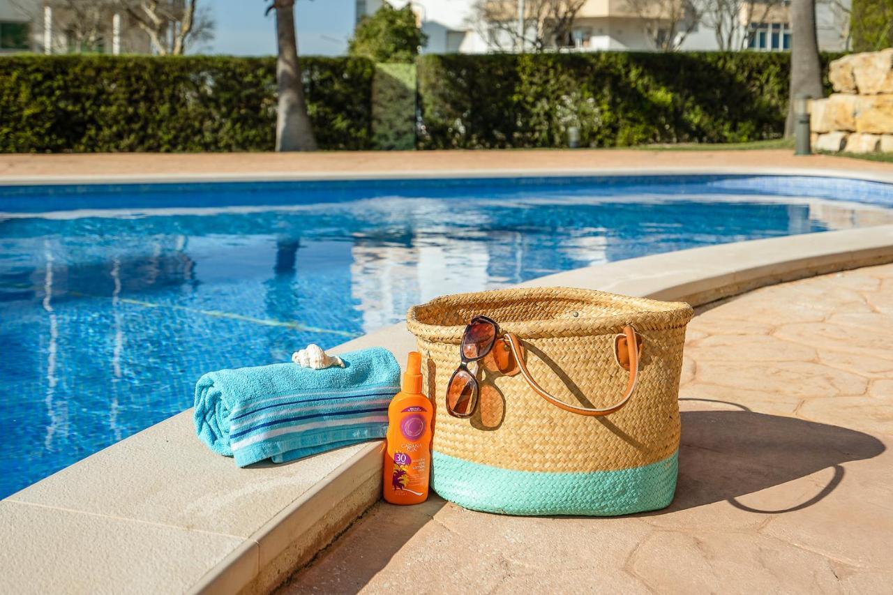 Luxrocha Beach Home By Real Life Concierge Portimão Exteriör bild